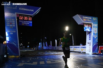 HO CHI MINH CITY NIGHT RUN EXIMBANK 2024 - Ảnh #2060773