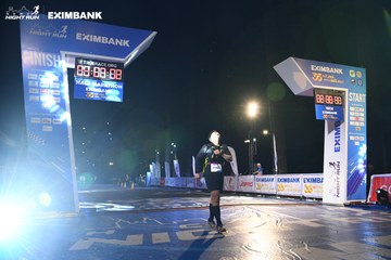 HO CHI MINH CITY NIGHT RUN EXIMBANK 2024 - Ảnh #2063051