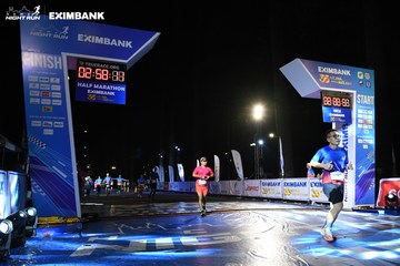 HO CHI MINH CITY NIGHT RUN EXIMBANK 2024 - Ảnh #2059949