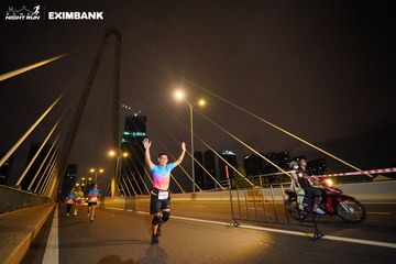 HO CHI MINH CITY NIGHT RUN EXIMBANK 2024 - Ảnh #2026867