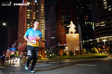 HO CHI MINH CITY NIGHT RUN EXIMBANK 2024 - Ảnh #1990146