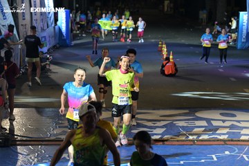 HO CHI MINH CITY NIGHT RUN EXIMBANK 2024 - Ảnh #2025574