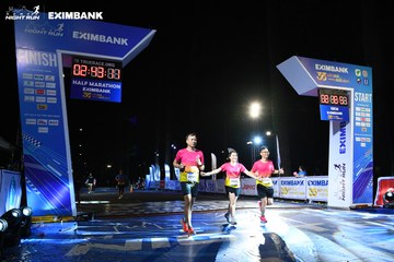 HO CHI MINH CITY NIGHT RUN EXIMBANK 2024 - Ảnh #2063338