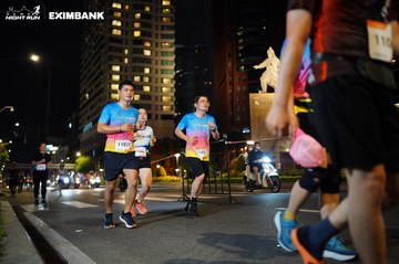 HO CHI MINH CITY NIGHT RUN EXIMBANK 2024 - Ảnh #1990126