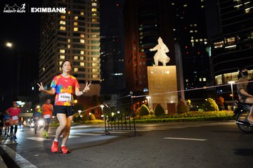 HO CHI MINH CITY NIGHT RUN EXIMBANK 2024 - Ảnh #1989536