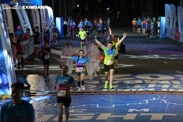 HO CHI MINH CITY NIGHT RUN EXIMBANK 2024 - Ảnh #2032850