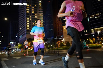 HO CHI MINH CITY NIGHT RUN EXIMBANK 2024 - Ảnh #1990434