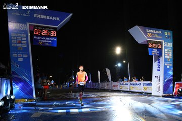 HO CHI MINH CITY NIGHT RUN EXIMBANK 2024 - Ảnh #2060724