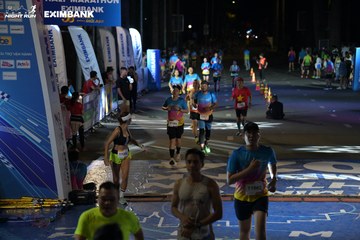 HO CHI MINH CITY NIGHT RUN EXIMBANK 2024 - Ảnh #2032676