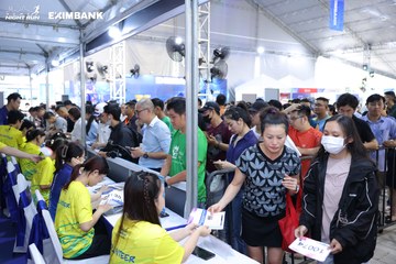 HO CHI MINH CITY NIGHT RUN EXIMBANK 2024 - Ảnh #1964314