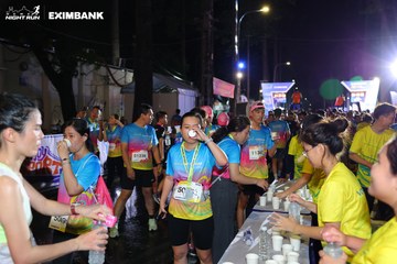 HO CHI MINH CITY NIGHT RUN EXIMBANK 2024 - Ảnh #2012707
