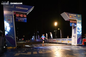 HO CHI MINH CITY NIGHT RUN EXIMBANK 2024 - Ảnh #2061686