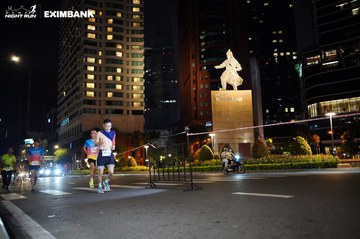 HO CHI MINH CITY NIGHT RUN EXIMBANK 2024 - Ảnh #1990906