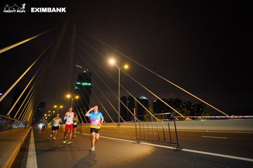 HO CHI MINH CITY NIGHT RUN EXIMBANK 2024 - Ảnh #2023021