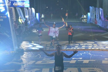 HO CHI MINH CITY NIGHT RUN EXIMBANK 2024 - Ảnh #2026719