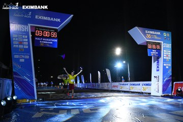 HO CHI MINH CITY NIGHT RUN EXIMBANK 2024 - Ảnh #2061574