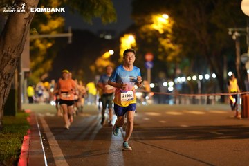 HO CHI MINH CITY NIGHT RUN EXIMBANK 2024 - Ảnh #2160138