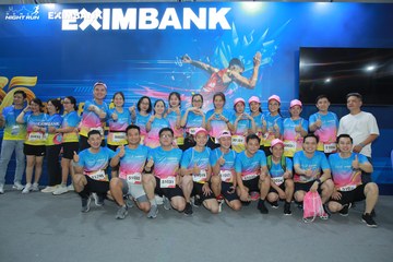 HO CHI MINH CITY NIGHT RUN EXIMBANK 2024 - Ảnh #2010568