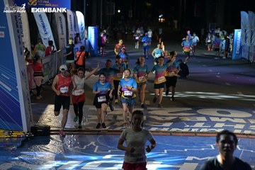 HO CHI MINH CITY NIGHT RUN EXIMBANK 2024 - Ảnh #2035516