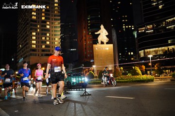 HO CHI MINH CITY NIGHT RUN EXIMBANK 2024 - Ảnh #1989650
