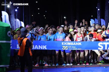 HO CHI MINH CITY NIGHT RUN EXIMBANK 2024 - Ảnh #1970231