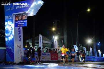 HO CHI MINH CITY NIGHT RUN EXIMBANK 2024 - Ảnh #2034012