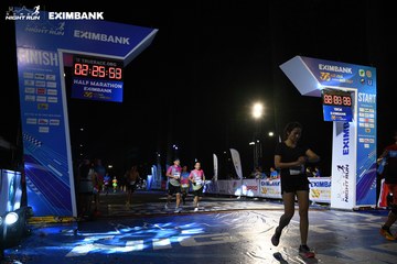 HO CHI MINH CITY NIGHT RUN EXIMBANK 2024 - Ảnh #2061152