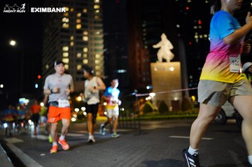 HO CHI MINH CITY NIGHT RUN EXIMBANK 2024 - Ảnh #1990463