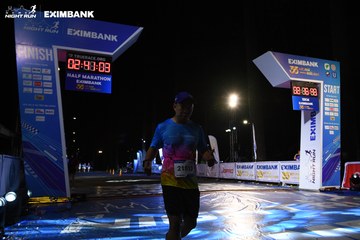 HO CHI MINH CITY NIGHT RUN EXIMBANK 2024 - Ảnh #2061956
