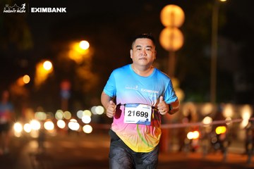 HO CHI MINH CITY NIGHT RUN EXIMBANK 2024 - Ảnh #2160649