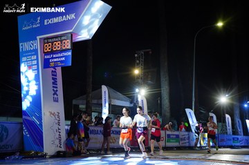 HO CHI MINH CITY NIGHT RUN EXIMBANK 2024 - Ảnh #2034461