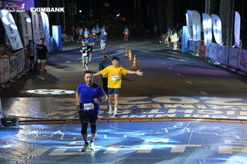 HO CHI MINH CITY NIGHT RUN EXIMBANK 2024 - Ảnh #2031505