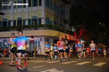 HO CHI MINH CITY NIGHT RUN EXIMBANK 2024 - Ảnh #2031558