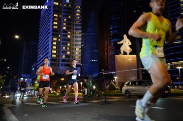 HO CHI MINH CITY NIGHT RUN EXIMBANK 2024 - Ảnh #1989897