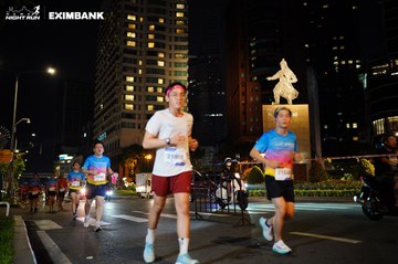HO CHI MINH CITY NIGHT RUN EXIMBANK 2024 - Ảnh #1991214
