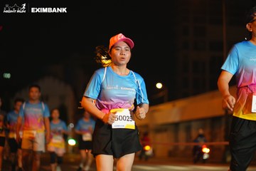 HO CHI MINH CITY NIGHT RUN EXIMBANK 2024 - Ảnh #2027723