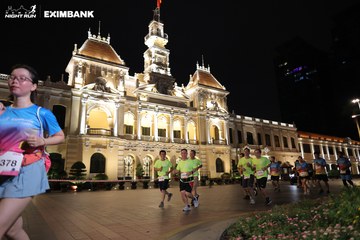 HO CHI MINH CITY NIGHT RUN EXIMBANK 2024 - Ảnh #2020981