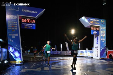 HO CHI MINH CITY NIGHT RUN EXIMBANK 2024 - Ảnh #2064844