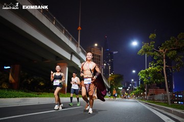 HO CHI MINH CITY NIGHT RUN EXIMBANK 2024 - Ảnh #1988902