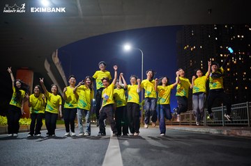 HO CHI MINH CITY NIGHT RUN EXIMBANK 2024 - Ảnh #1988298