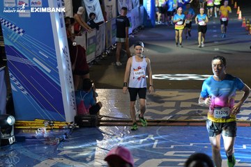 HO CHI MINH CITY NIGHT RUN EXIMBANK 2024 - Ảnh #2028365