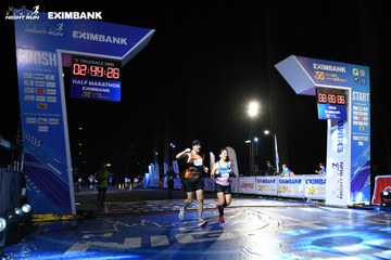 HO CHI MINH CITY NIGHT RUN EXIMBANK 2024 - Ảnh #2064380