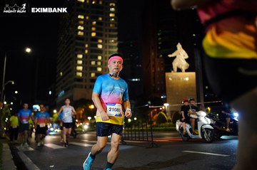 HO CHI MINH CITY NIGHT RUN EXIMBANK 2024 - Ảnh #1990544