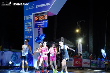 HO CHI MINH CITY NIGHT RUN EXIMBANK 2024 - Ảnh #2033386