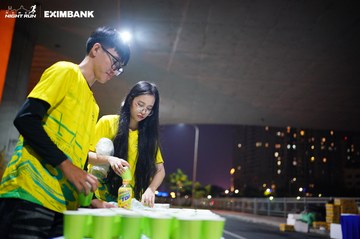 HO CHI MINH CITY NIGHT RUN EXIMBANK 2024 - Ảnh #1988323