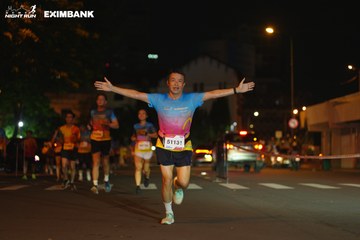 HO CHI MINH CITY NIGHT RUN EXIMBANK 2024 - Ảnh #2030532