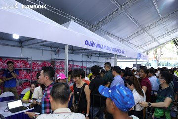 HO CHI MINH CITY NIGHT RUN EXIMBANK 2024 - Ảnh #1964363