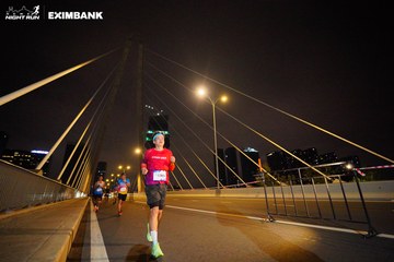 HO CHI MINH CITY NIGHT RUN EXIMBANK 2024 - Ảnh #2025525