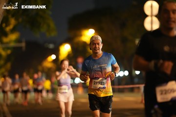 HO CHI MINH CITY NIGHT RUN EXIMBANK 2024 - Ảnh #2160219