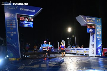 HO CHI MINH CITY NIGHT RUN EXIMBANK 2024 - Ảnh #2063014